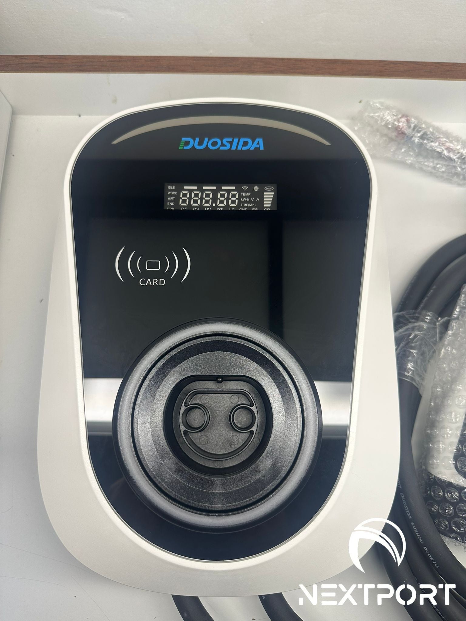 Cargador para Autos Eléctricos Monofásico 7,4 kW – Wallbox con App y Cable T2 / GBT